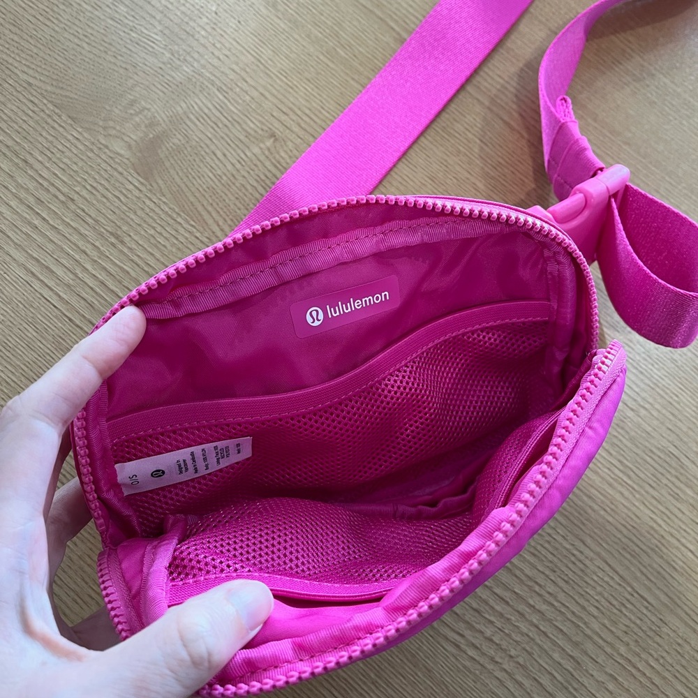 lululemon athletica Pink Crossbody Bag - Picture 3 of 4